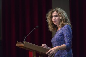 minister Edith Schippers in De Rode Hoed